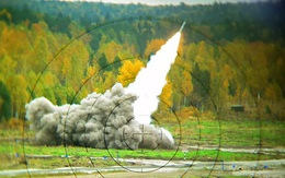 Khám phá dàn vũ khí 'khủng' của Lực lượng Tên lửa và Pháo binh Nga