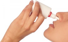 Vì sao thuốc trị nghẹt mũi chỉ nên dùng ngắn ngày?