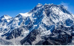 Vinh quang và thảm kịch trên hành trình chinh phục 'nóc nhà thế giới' Everest