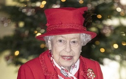Nữ hoàng Anh Elizabeth II có được số tiền "khủng" nhờ sở thích lạ