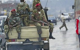 Ethiopia: Xả súng kinh hoàng đoạt mạng 100 người, thi thể chất đống giữa đồng