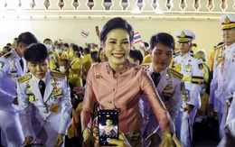 Hoàng quý phi Thái Lan tái xuất: "Âm mưu" và sóng gió sắp bủa vây chốn hậu cung?