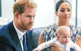 Chương trình của nhà Meghan Markle có bé Archie góp mặt đạt thứ hạng cao nhưng bất ngờ bị ném đá vì chi tiết “động chạm” Nữ Hoàng Anh