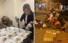 Người phụ nữ 'giấu mặt' 15 năm phát cơm cho người vô gia cư ở Hà Nội