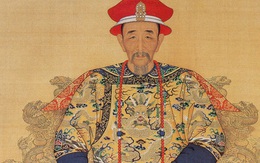 Hoàng đế Khang Hi luôn nghiêm khắc bồi dưỡng các hoàng tử trở thành văn võ song toàn nhưng đến cuối đời lại hối hận vì hành động của mình