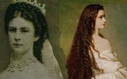 Số phận của vị hoàng hậu đẹp nhất châu Âu: Bị mang danh cướp chồng của chị gái, bước vào lồng son là một chuỗi những bi kịch đau đớn