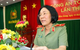 Nữ Thiếu tướng Công an đầu tiên Bùi Tuyết Minh thôi giữ chức Giám đốc Công an