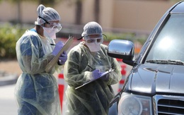 Bỏ giãn cách, thế giới đang chứng kiến sự bùng phát trở lại của Covid-19