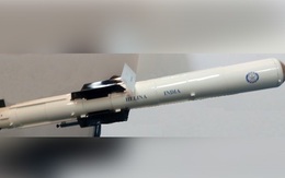 Ấn Độ phóng tên lửa chống tăng thế hệ thứ ba từ trực thăng