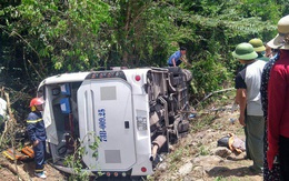 Tin mới vụ tai nạn thảm khốc làm 15 người thiệt mạng ở Quảng Bình