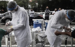 COVID-19 tới 6 giờ ngày 3/7: Nhiều nước có ca mắc mới cao kỷ lục; WHO cảnh báo tốc độ lây lan