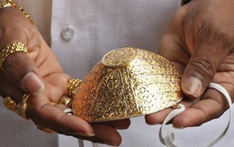 Bỏ 40.000 USD làm khẩu trang bằng vàng ròng chống Covid-19