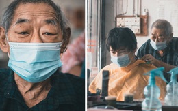 Tiệm cắt tóc hoạt động suốt 3 thập kỉ đóng cửa vĩnh viễn vì Covid-19, hình ảnh người thợ già lầm lũi ngày cuối cùng khiến nhiều người rơi nước mắt