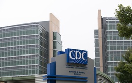 Bộ Quốc phòng Mỹ sẽ phân phối vaccine ngừa COVID-19 cùng CDC