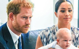 Meghan Markle từng sa thải bảo mẫu của con trai sau 2 ngày làm việc và một loạt tiết lộ mới về quá trình làm mẹ của cô