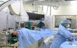 Tiết lộ tin nhắn Chủ tịch Quảng Nam gửi bác sĩ chống Covid-19 có ba bị bệnh nặng