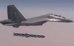 Vì sao tiêm kích Su-30 Ấn Độ đắt gấp đôi phiên bản hiện đại nhất của Nga?