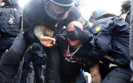 Đức, Anh biểu tình chống biện pháp ngăn Covid-19, 300 người bị bắt