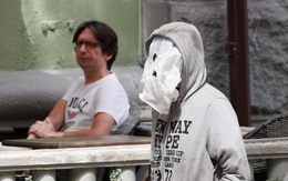 Nga tuyên bố tiêm vắc xin Covid-19 đại trà sớm nhất, chuyên gia Thụy Điển "soi" chỗ hổng