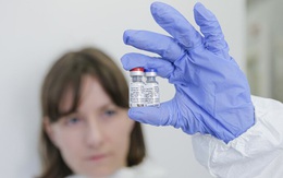 Chuyên gia y tế: Vaccine Covid-19 của Nga và Trung Quốc có chung nhược điểm