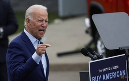 Biden: Trump đã phản bội nước Mỹ khi hạ thấp mức độ nghiêm trọng của Covid-19