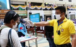 Thái có ca tử vong đầu tiên sau 3 tháng, Nga duyệt bán đại trà thuốc trị Covid-19