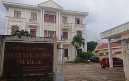 Cảnh cáo Cục trưởng Thi hành án dân sự tỉnh Đắk Lắk