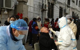 Bê bối xét nghiệm Covid-19 "rúng động" TQ: Tỉnh 75 triệu dân rà lại kết quả