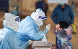 COVID-19 tới 6 giờ sáng 21/1: Thế giới trên 97 triệu ca bệnh; Trung Quốc lo dịch bùng lại dịp Tết