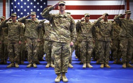 Mỹ cho phép người chuyển giới phục vụ trong quân đội