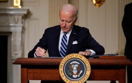 Tổng thống Mỹ Biden ký thêm 2 sắc lệnh đảo ngược chính sách của người tiền nhiệm