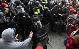 Người biểu tình bạo loạn tại Quốc hội Mỹ đối diện tội danh, mức án nào?