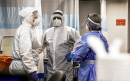 Giảm hơn 80% ca nhiễm Covid-19 mỗi ngày, Israel đã làm gì?