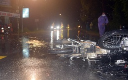 Tai nạn xe máy liên hoàn khi trời mưa, 3 người tử vong tại chỗ