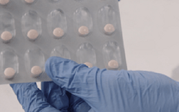 Thử nghiệm vaccine ngừa COVID-19 dạng uống tại Nam Phi