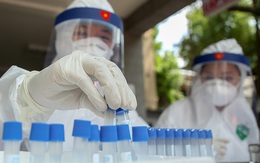 Ngày 5/10, số ca COVID-19 giảm kỷ lục chỉ còn 4.363 ca tại 42 tỉnh, thành phố