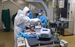 Hà Nội phát hiện thêm 9 ca mắc mới trong đó có một bác sĩ; BV Chợ Rẫy đang điều trị cho bệnh nhân mắc Covid-19 rất hiếm gặp