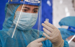 Ngày 7/10, cả nước có 4.150 ca COVID-19 tại 43 tỉnh, thành phố; gần 50 triệu người đã được tiêm ít nhất 1 mũi vắc xin