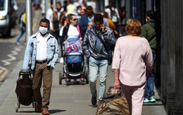 Trước làn sóng Covid-19 thứ 5, một số nước châu Âu tính đến chuyện tái phong tỏa