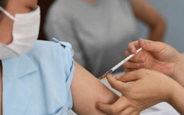 Thêm bằng chứng cho thấy vaccine phòng COVID-19 an toàn cho bệnh nhân ung thư