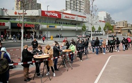 Châu Âu mạnh tay với người né vaccine ngừa COVID-19