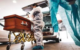 Sức ép với dịch vụ tang lễ Singapore khi người chết vì COVID-19 tăng cao