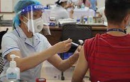 Vừa tiêm Covid-19 xong, tiêm các loại vắc-xin khác cần lưu ý gì?