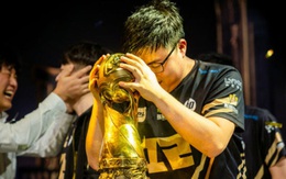 "Thần đồng" Liên Minh Huyền Thoại phải giải nghệ ở tuổi 23 do mắc bệnh tiểu đường: Khi nằm trên giường bệnh, mới xót xa vì không xem trọng sức khỏe!