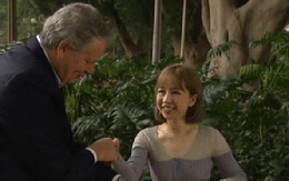 Cô gái 25 tuổi bỗng trở thành triệu phú sau khi tiêm 2 mũi vaccine ngừa COVID-19