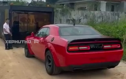 Dodge Challenger Super Stock đầu tiên Việt Nam về tay đại gia Phú Thọ: Giá khoảng 7 tỷ đồng, hơn 800 mã lực mạnh nhất dòng xe cơ bắp trong nước