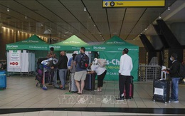 Ca mắc COVID-19 ở Nam Phi tăng tới 403% trong một tuần