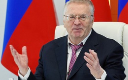 Chính trị gia Nga khoe tiêm 7 mũi vaccine ngừa COVID-19