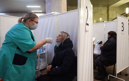 Thế giới bước vào năm đại dịch COVID-19 thứ 3 với tâm thế nào?