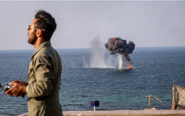 Iran tập phóng tên lửa vào nhà máy hạt nhân của Israel